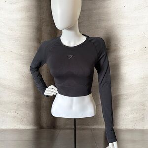 Women's Black Long Sleeve Crop Top